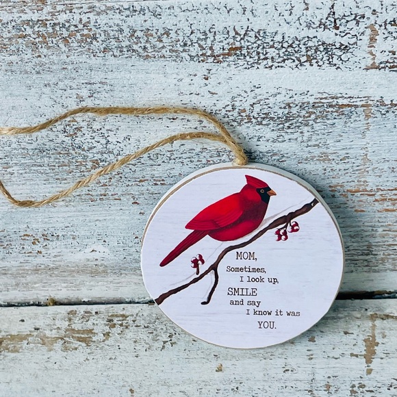 *Mom Round Cardinal Ornament - Picture 8 of 11